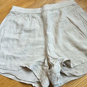 Linen cream short